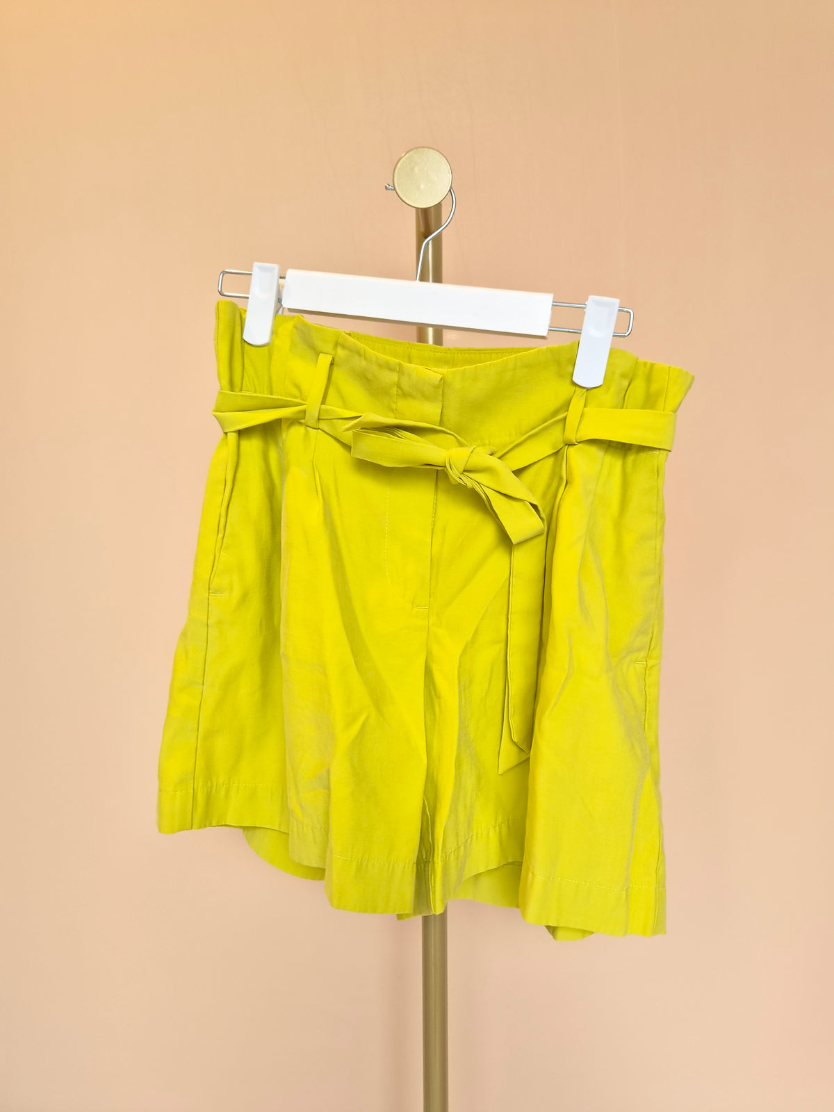 Ann Taylor Factory Chartreuse Belted Shorts – Size XS