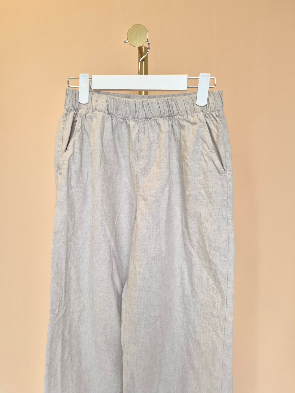 UNIQLO Beige Cotton Wide-Leg Pants – Size M