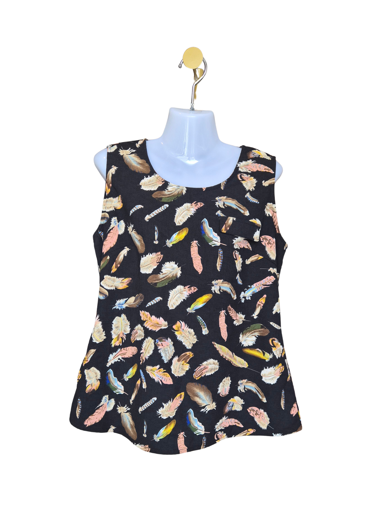 Dees Feather Print Sleeveless Top – Size XL